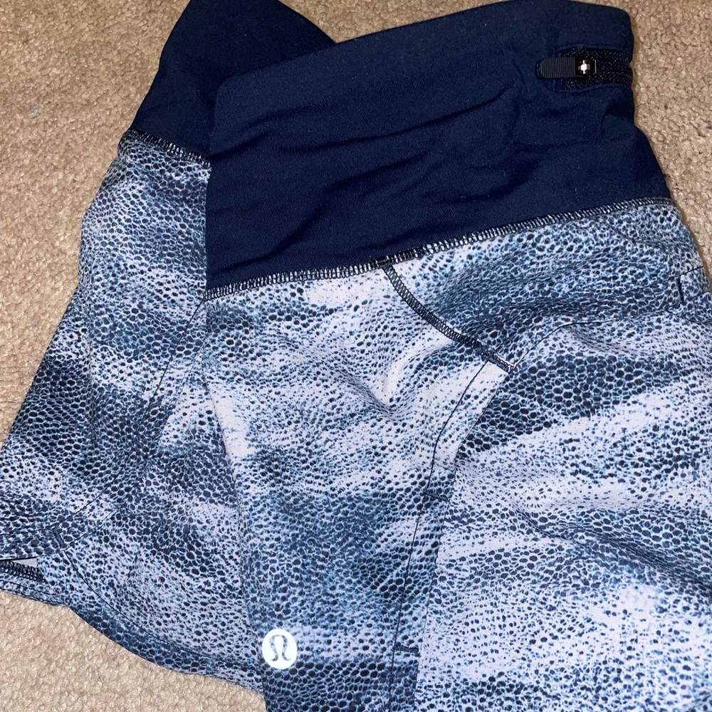 BLUE/WHITE LULU LEMON SHORTS